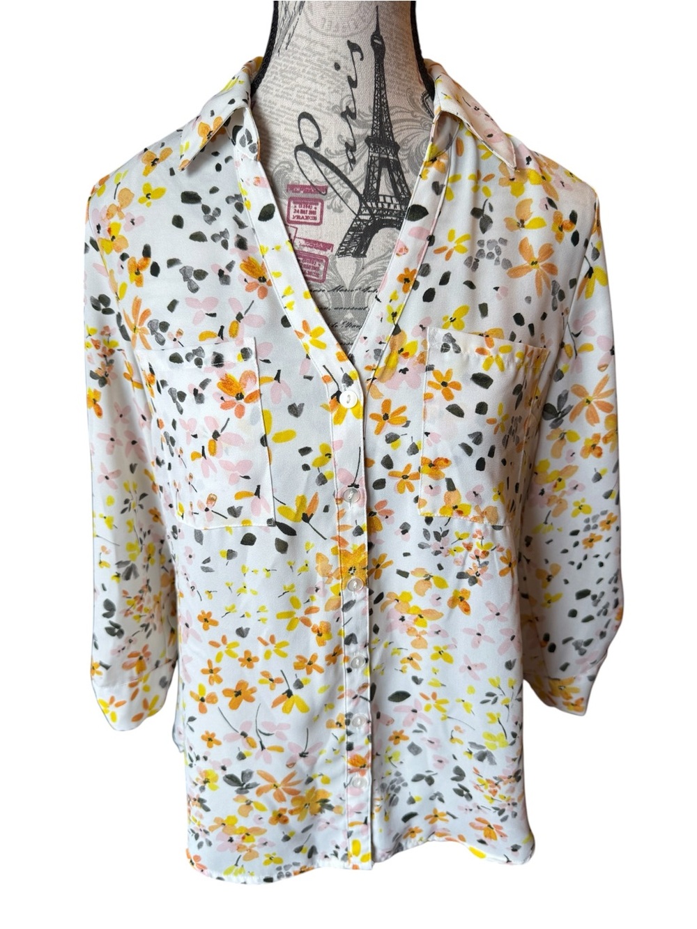 Iz Byer Cream Floral Button-Down Shirt with Yellow & Pink Blossoms